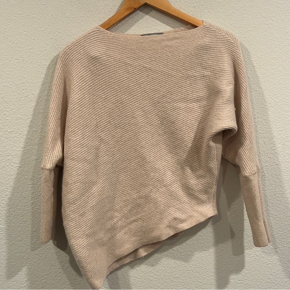 Neiman Marcus Cashmere Collection size medium light pink gold metallic sweater